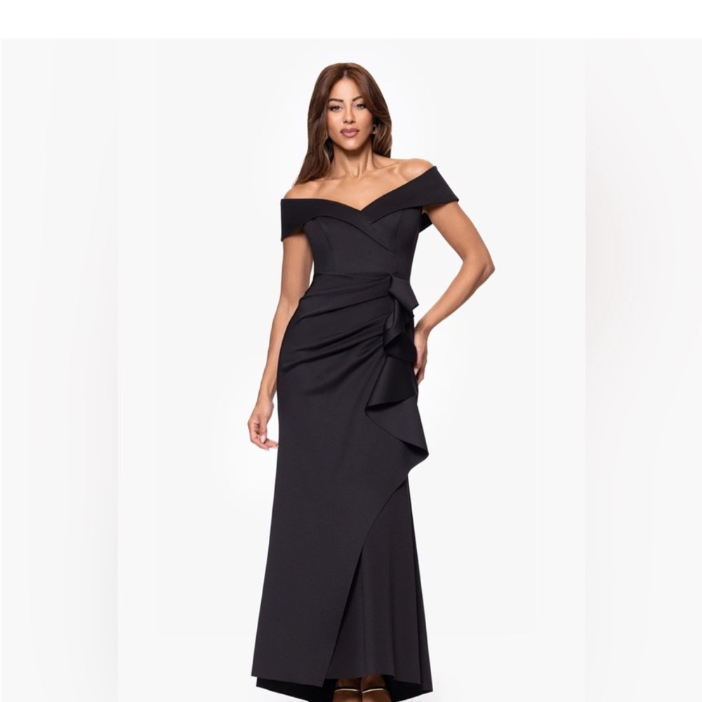 Xscape Black Off-the-Shoulder Ruffle Formal Evening Gown SZ 8P Petite NWT GALA